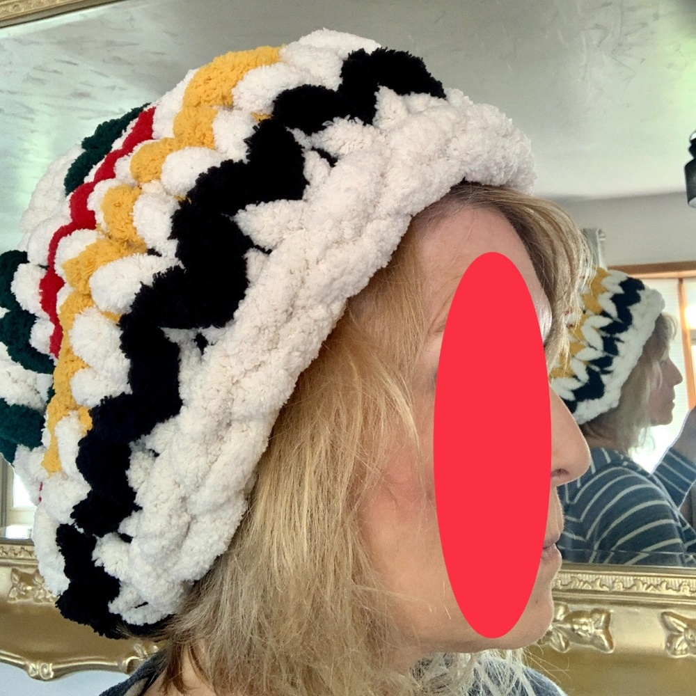 Chunky knit slouchy hat